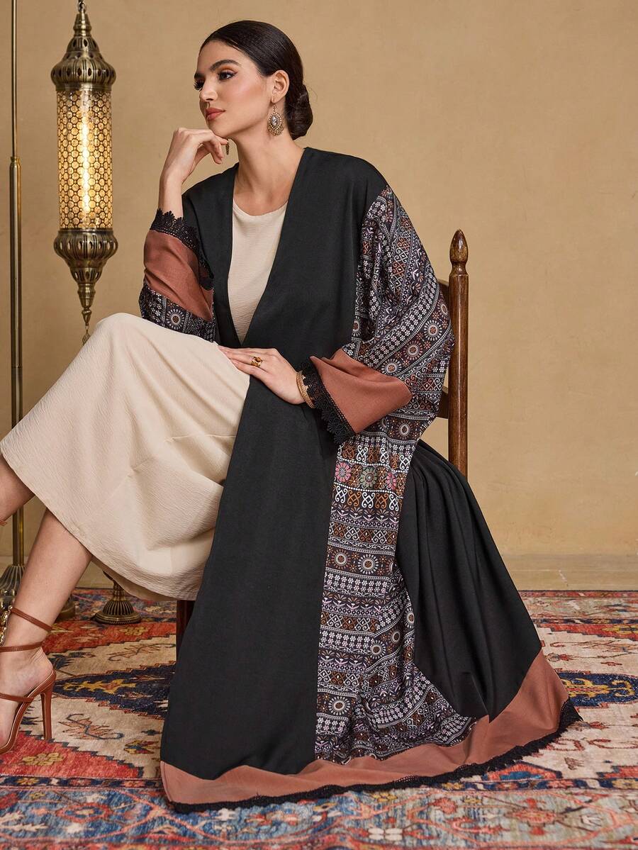 Al Najma 女士拼接印花蕾丝边宽松长款开衫睡袍 - 黑色 - 查看 1