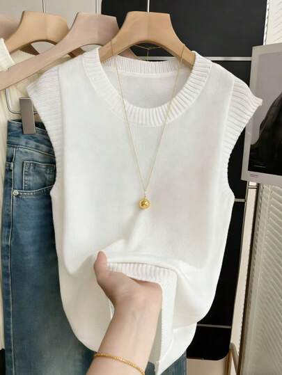 Resyla Women's Solid Color Minimalist Sleeveless Vest, Casual Everyday Wear