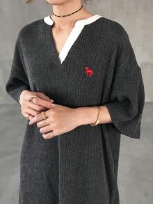 FRIFUL 女士撞色V领落肩宽松休闲长款连衣裙 - 黑色 - 查看 2