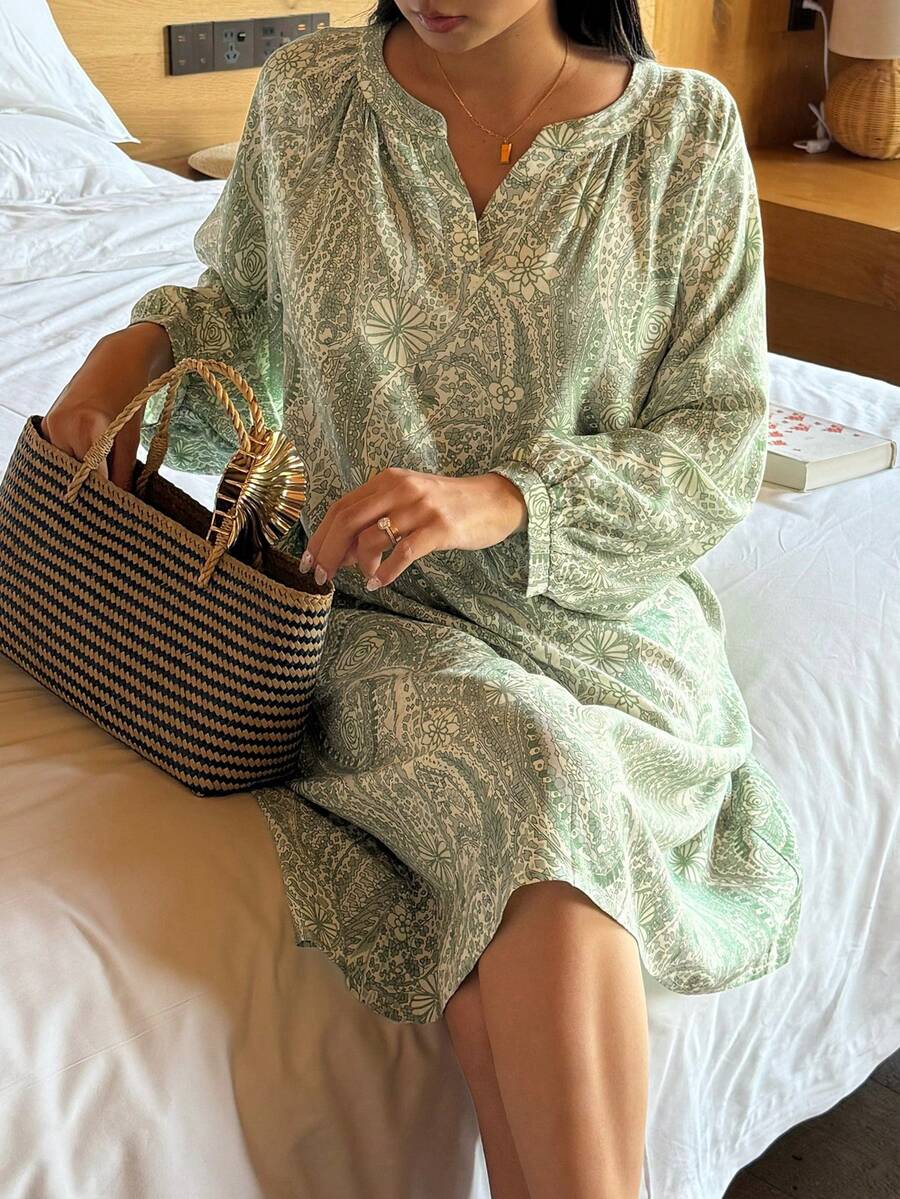 DAZY Floral Print Loose Raglan Sleeve Women's Nightgown - Green - View 1