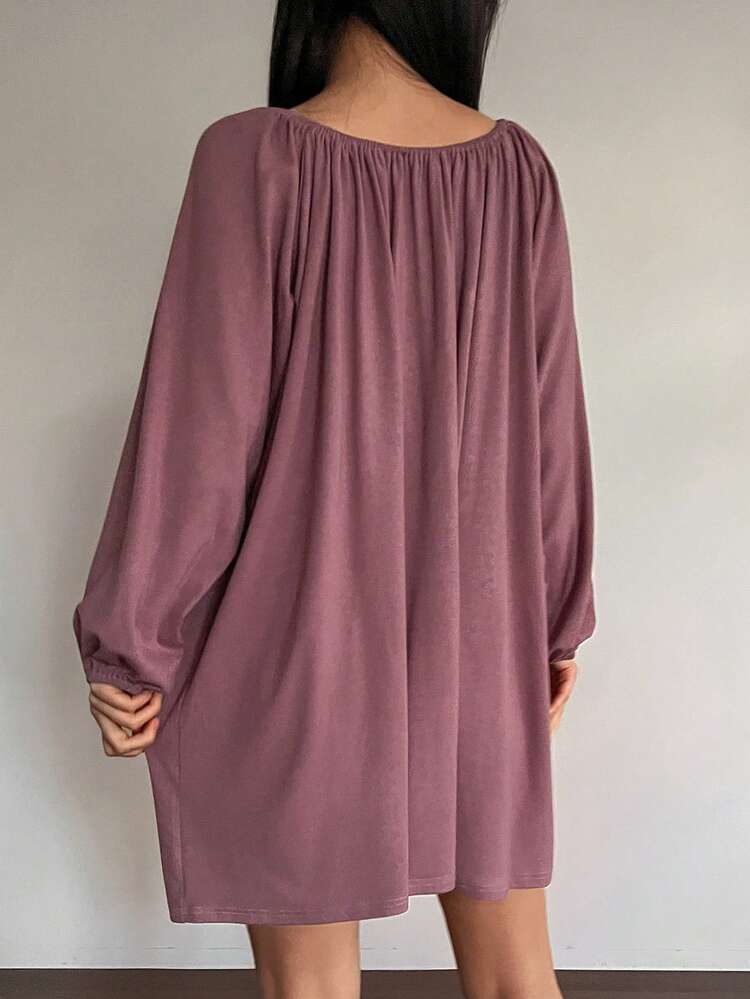 Minimalist Pleated Lantern Sleeve Loose Short Women Nightgown