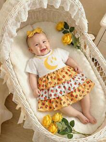 SHEIN Gaun Bayi Perempuan Baru Lahir Musim Panas yang Lucu Motif Bulan Sabit dan Lentera Bintang Timur Tengah, Gaun Berlapis Ruffle, Pakaian Arab Bermotif Bunga Merah untuk Tamu Pernikahan - MultiWarna - View 10