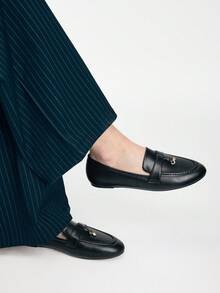 Mnmlis Women's Versatile Fashion Flat Shoes For Daily Wear - Black - View 5