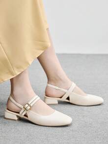 CUCCOO BIZCHIC 女士经典黑色平底休闲通勤鞋，圣诞节必备 - 糯米白色 - 查看 5