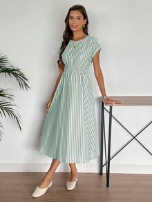 EMERY ROSE Women's Fresh Striped Round Neck Short Sleeve Dress Green