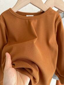 SHEIN 6件組純色家居服套裝，適合小男孩/小女孩，貼身剪裁，包含長袖T恤與長褲/睡褲，舒適休閒睡衣，男孩長袖套裝休閒套裝 - 彩色 - 查看 4