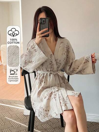 DAZY Floral Print Textured Chiffon Fabric Loose Women Robe