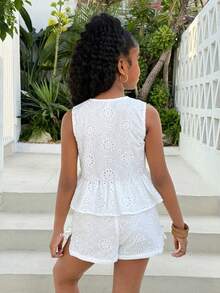 Tween Girls Casual Daily Vacation White Textured Jacquard Bow Front Crop Top & Shorts 2 Pieces Set - White - View 2