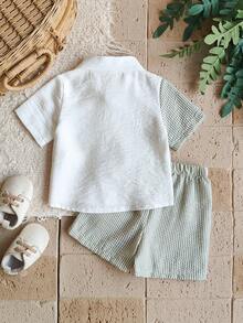 Vintaside Kids Bộ đồ cho bé trai gồm áo khoác cardigan tay ngắn cổ bẻ có túi vá và quần short. - màu xanh lá - Xem 2