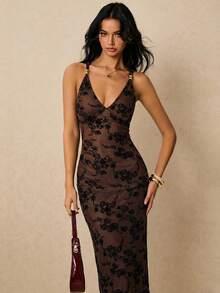 Poéselle 女士花卉植绒网纱深V无袖修身长裙 - 彩色 - 查看 7