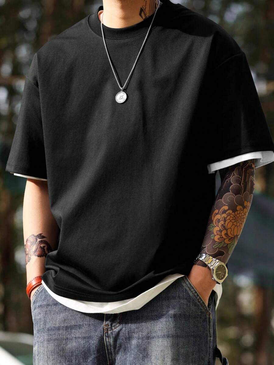 Manfinity Men's Casual Loose Fit Contrast Color Round Neck Short Sleeve T-Shirt - Black - View 1