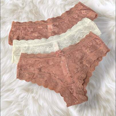 Set 3 Bikinis Encaje colores neutros adecuadas para toda ocasión