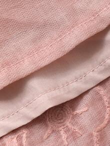 Dazy Plus Đầm dài tay dài, cổ chữ V, thắt eo, thêu hoa, thanh lịch dành cho nữ cỡ lớn, màu hồng, thích hợp cho mùa xuân/hè. - Hồng - Xem 3