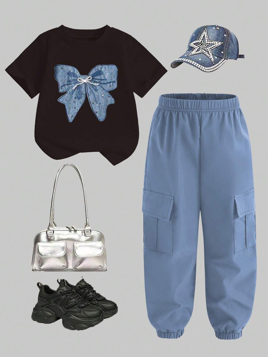 SHEIN ChillGRL 2件套少女休闲时尚春夏短袖T恤和工装裤套装,蝴蝶结设计,舒适圆领T恤搭配打底裤,适合户外、休闲、街头、学校、派对等场合,亦可作为礼物。 - 彩色 - 查看 1