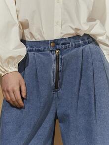 COSMINA Women's Pocketed Zipper Button Pleated Casual Versatile Commuting Flared Leg Jeans - Light Wash - View 5