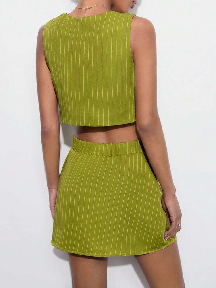 SHEIN Maija 女性用ストライプ ボタンデコレーション Vネック ソフトフィットシャツ&ミニスカート 2点セット、カジュアルアーバンデザイン、初春、ビジネスカジュアル、モデスト