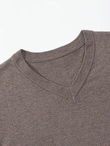 EMERY ROSE Blusa minimalista de cuello en V de unicolor - Marrón - Ver 4