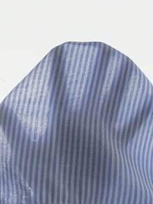 SHEIN 少女休闲草莓印花系带蝴蝶结荷叶边下摆无袖上衣和短裤套装，舒适简约 - 藍色 - 查看 8