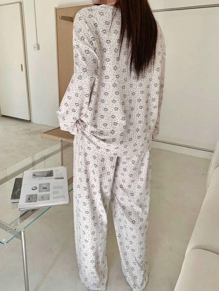 Dazy Plus Plus Size Ditsy Floral Round Neck Long Sleeve Casual Loose Pajama Set