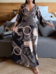 DAZY Retro Print Deep V-Neck Cinched Waist Long Nightgown For Women, Vacation - Black - View 8