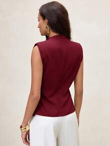 Arave 女士时尚高领不对称褶皱肩部无袖可调节腰部芥末黄上衣衬衫 - 酒紅色 - 查看 4