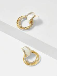 MOTF PREMIUM 交错式耳环，简约百搭，时尚优雅，轻盈奢华的法式风格耳环 - 金色 - 查看 9