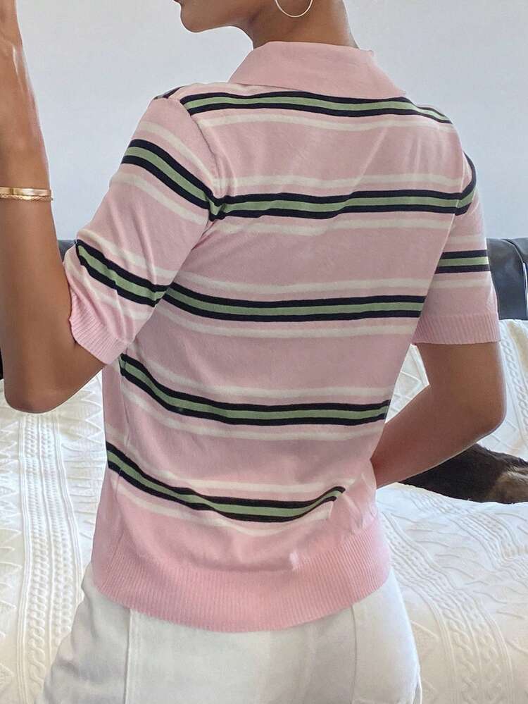 Women's Contrast Stripe Fitted Short Sleeve Polo Collar Casual Lightweight Knit Sweater Top, Spring/Autumn