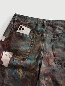 ROMWE MEN Street Life Pantalones cortos vaqueros casuales y versátiles con bolsillo sesgado y estampado de retrato para hombres - Negro - Ver 5