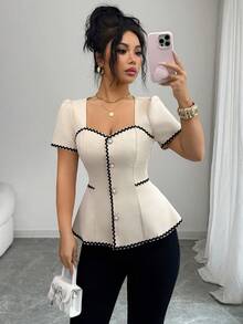 Rafferiza 优雅收腰领口、门襟、下摆撞色波浪边饰女士春夏杏色衬衫