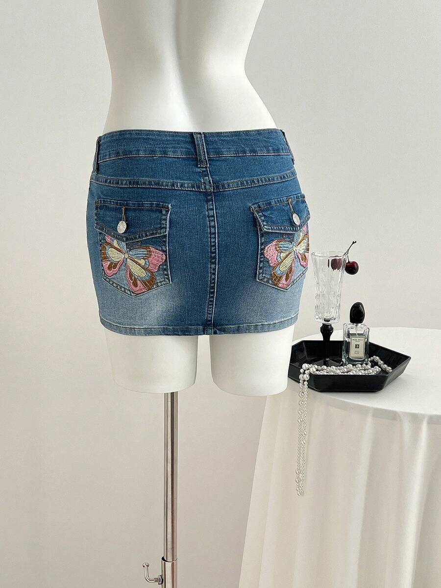 Elamini 女士蝴蝶刺绣水洗牛仔紧身迷你裙 - 中等水洗藍 - 查看 1