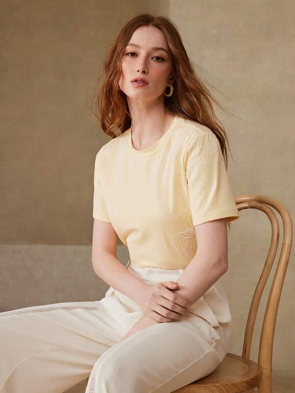 MOTF PREMIUM WOMEN'S EMBROIDERED SHORT SLEEVE T-SHIRT, SUITABLE FOR DATES, SPRING/SUMMER