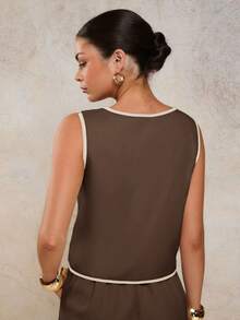 COSMINA 女士休闲无袖上衣，圆领包边，下摆开衩 - 棕色 - 查看 2
