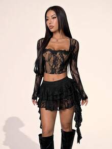 SHEIN PETITE Chân váy ren sóng cạp thấp dáng suông phối cùng quần short ngắn để che chắn hở hang, thích hợp cho kỳ nghỉ, phong cách bohemian, tiệc tùng, lễ hội. - màu đen - Xem 9