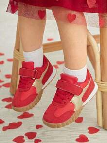 Cozy Pixies 1双女款Baby Gump童鞋，红色绒面革拼接金色PU材质，复古红色时尚百搭经典简约风，适合所有季节、派对和聚会。 - 紅色 - 查看 3