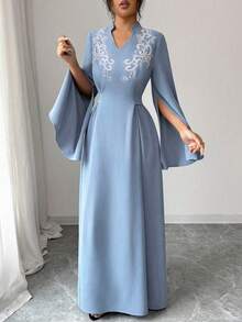 Al Najma Women's Elegant Minimalist Mandarin Collar Hand-Knitted Floral Embellished Long Sleeve Arabic Dress - Blue - View 4