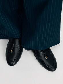 Mnmlis Women's Versatile Fashion Flat Shoes For Daily Wear - Black - View 1