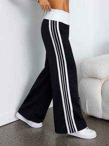 SHEIN PETITE 女士夏季节日文艺复兴集市街头复古Y2K Grunge印花弹力翻边裤黑色直筒裤 - 黑色 - 查看 10