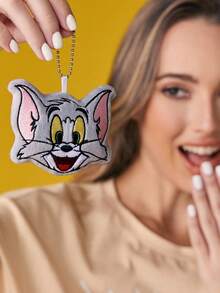 TOM & JERRY X SHEIN 可爱毛绒挂件，材质柔软，适合挂在包包、钥匙链、书包等处，适合青少年、成人等。