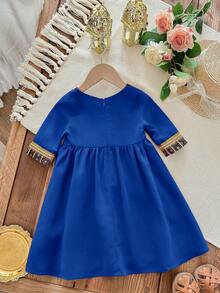 SHEIN 1-Pack Cute Baby Girl Cute Versatile With Cute Maroon With Pattern And Lace Contrasting Color Gorgeous Long-Sleeved Long Dress, Comfortable And Casual Versatile Fashion Everyday, Suitable For Birthday Parties, Evening Parties, Performances, Weddings, Baptisms, Opening Ceremonies Indoors And Outdoors, Daily Life, Sports, Play, Parties, Photo Shoots, Vacations, Festivals Suitable For Spring, Autumn And Winter - Blue - View 3