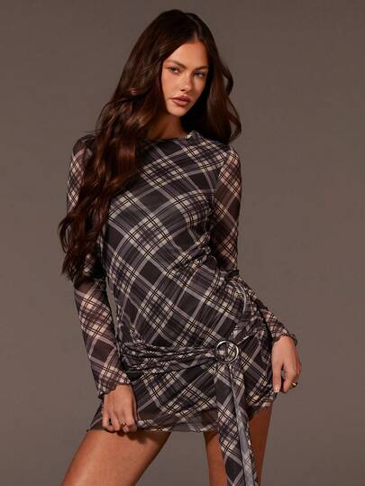 Athîral Damklänning med rund hals och lång ärm, avslappnad rutmönster och snörning