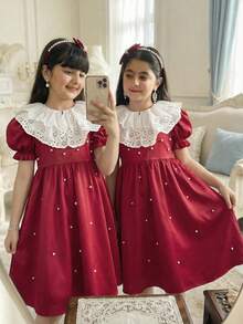 Serisse Kids Tween-Mädchen Kleid im Prinzessinnenstil mit abnehmbarem Kontrast-Rüschenkragen und aufgeblähten Ärmeln in Rot - Rot - Übersicht 2
