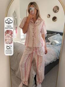 DAZY Retro Print All-Over Pattern Women's Pajama Set, Suitable For Vacation - Apricot - View 1