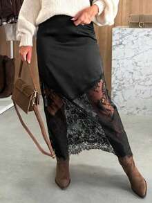 Siren Gaze Women's Elastic Waist Fashionable Elegant Lace Patchwork Skirt - Black - View 1