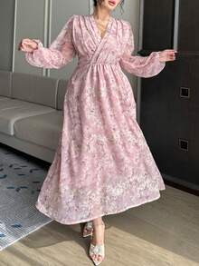 Dazy Plus 大码碎花雪纺灯笼袖收腰长款连衣裙，优雅度假风，春夏吊带裙 - 紫色 - 查看 8