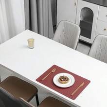 2件/4件装酒红色格子餐垫，人造革材质，可擦拭清洗，适用于餐厅、露台、室内外用餐，耐热且易于清洁。 - 酒紅色 - 查看 3