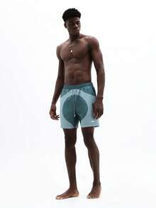 SUMWON Men Elastic Waist Board Shorts With Geometric Heart Pattern Beach Swimming Trunks Summer Vacation Swimwear With Side Pockets - Multicolor - View 3