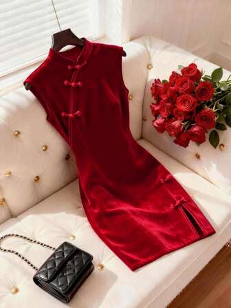 SHEIN Raffinéa Women's Velvet Solid Red Cheongsam Collar Button Front Sleeveless Bodycon Mini Dress, Chinese Style Dress, Red Dress, New Year Dress, Date, Everyday, Valentine's DayElegant Fitted Red Maxi Gown For Banquet,Elegant Dresses For Women,Elegant Dress Women, Wedding Guest Dress For Women,Wedding Party Dress,Red Dress,Valentines Day Dress,Valentine Outfits For Women,Valentine Clothes Elegant Dresses For Party Birthday Dress For Women
