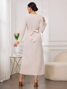 Al Najma 女士优雅拼接刺绣缎带领阿拉伯风格连衣裙，秋季 - 粉色 - 查看 2