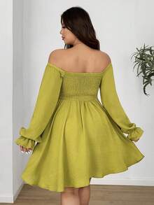 Vionelle Plus Size Sexy Minimalist Off-Shoulder Long Sleeve Dress - Green - View 6