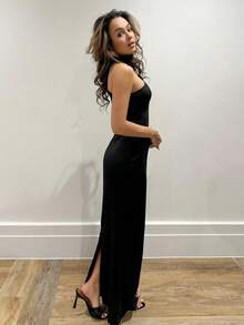 RebeccaVibe 女士优雅性感金属扣装饰镂空修身黑色针织弹力连衣裙 - 黑色 - 查看 2